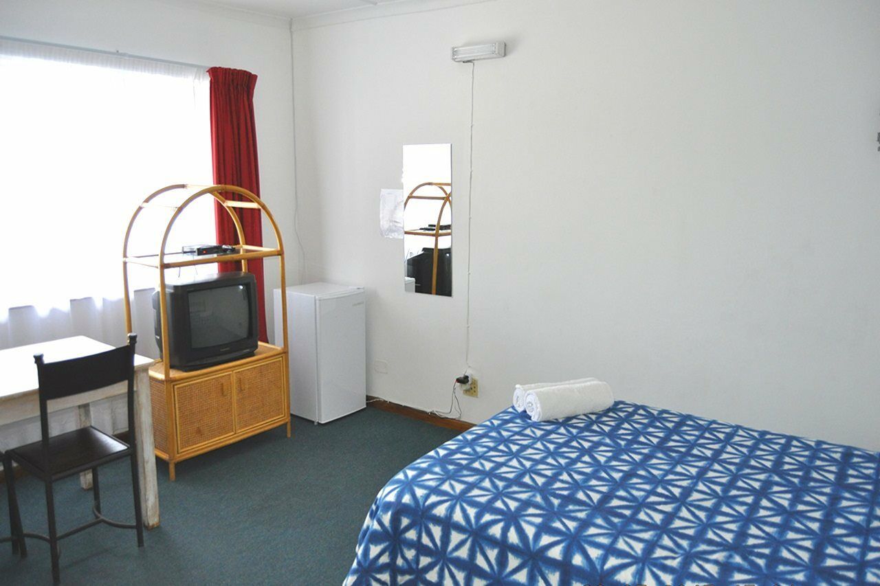 Backpacker Apartments เพลตเตนเบิร์กเบย์ ภายนอก รูปภาพ